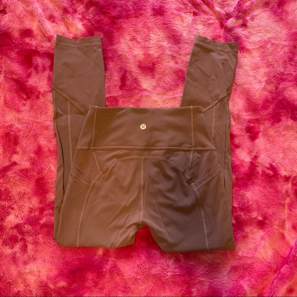 Mauve Lululemon leggings 23”. Size 4.